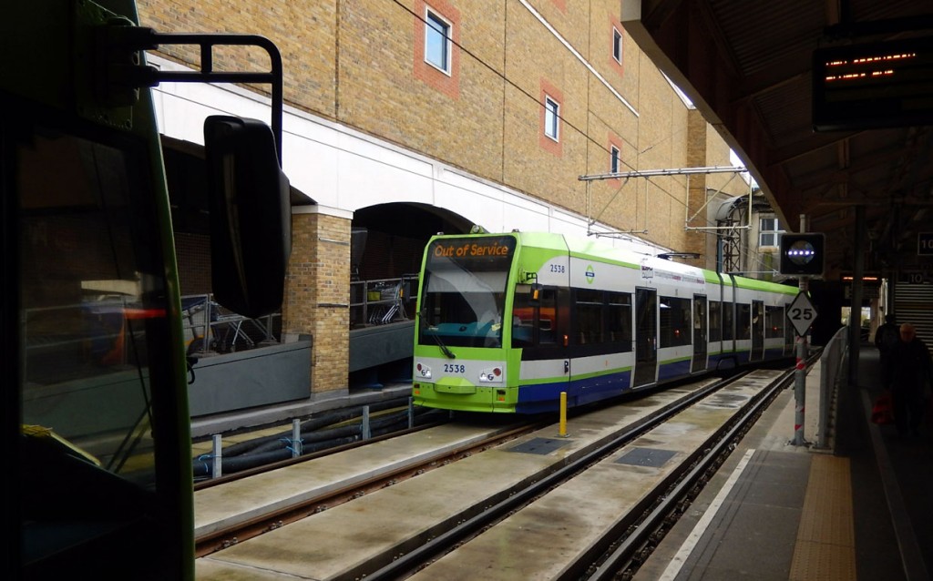 in-pictures-tramlink-line-4-starts-running-to-wimbledon-british