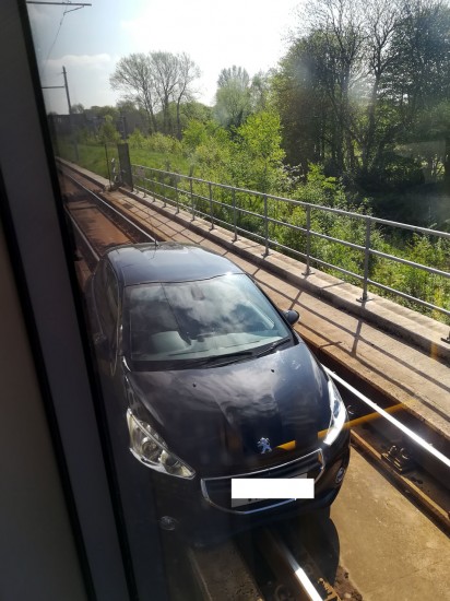 3.car-de